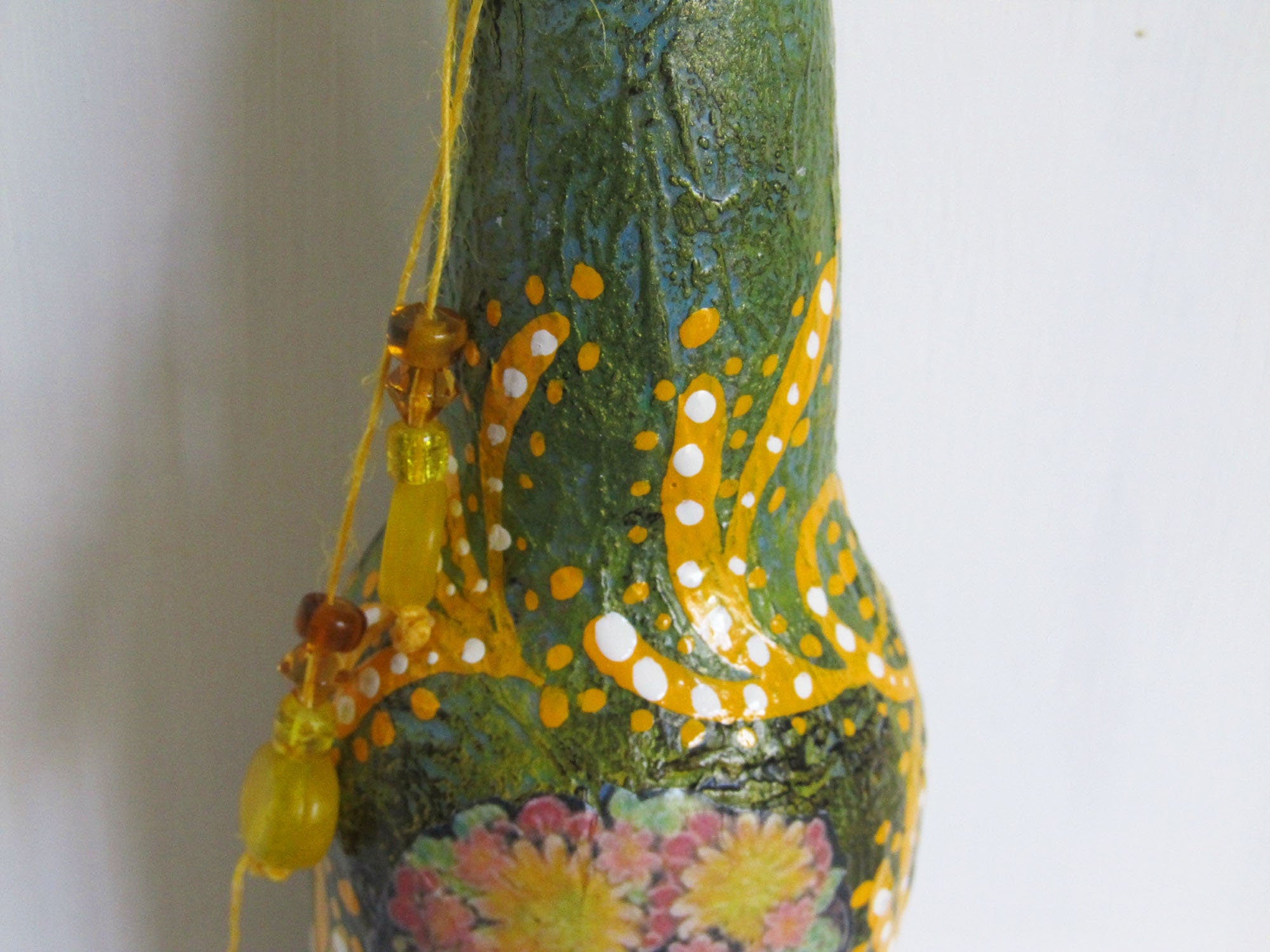 Frida Kahlo Dia de los Muertos Bottle, Decoupage Bottle, Halloween Decor